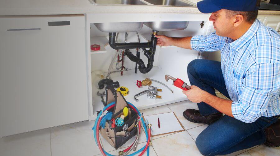 Local expert plumbing services in Peoria, IL